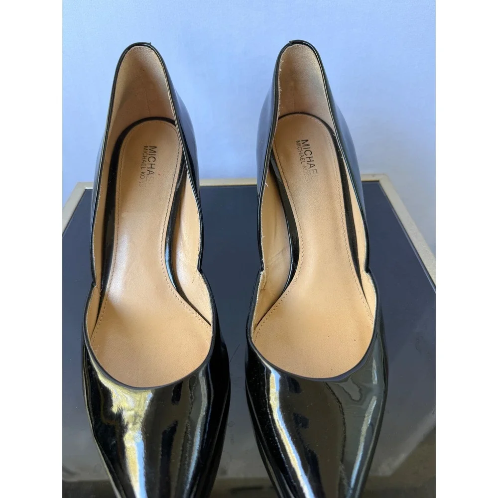 Michael Kors Black Patent Leather Pointed‎ Toe Stiletto Pumps Heels 8.5M SH17H